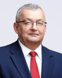 andrzej adamczyk